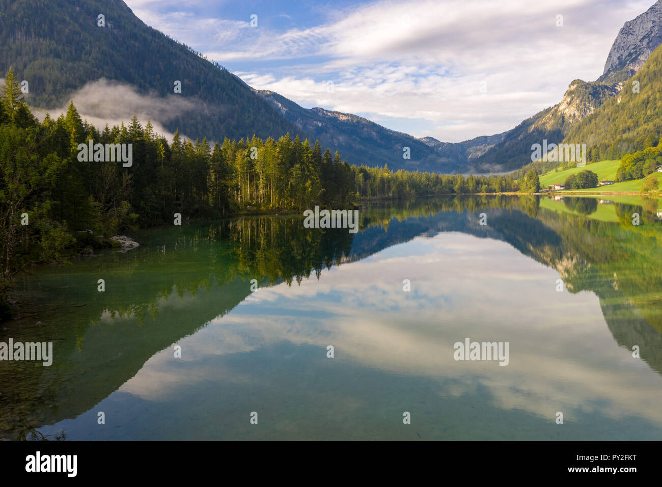 Il lago di Hintersee, Ramsau, Berchtesgaden, Baviera, Germania Foto Stock