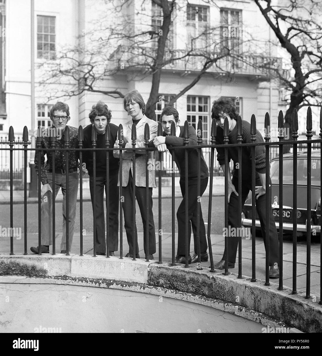 L'attacco inglese gruppo pop nel 1967. Da sinistra: Bob Hodges, Davy O'Elenco,Gerry Henderson, Barney Barnfield, Richard Shirman Foto Stock