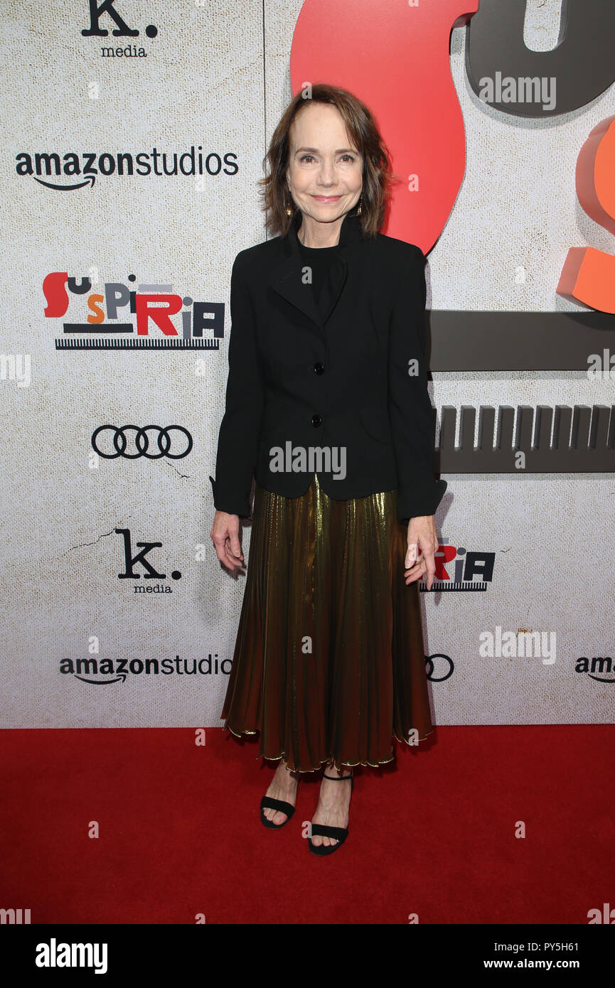 LOS ANGELES, CA - 24 ottobre: Jessica Harper presso il Los Angeles Premiere di Suspiria al Arclight Hollywood Glossari Affini Dome in ottobre 24, 2018 a Los Angeles, California. Credito: Faye Sadou/MediaPunch Foto Stock