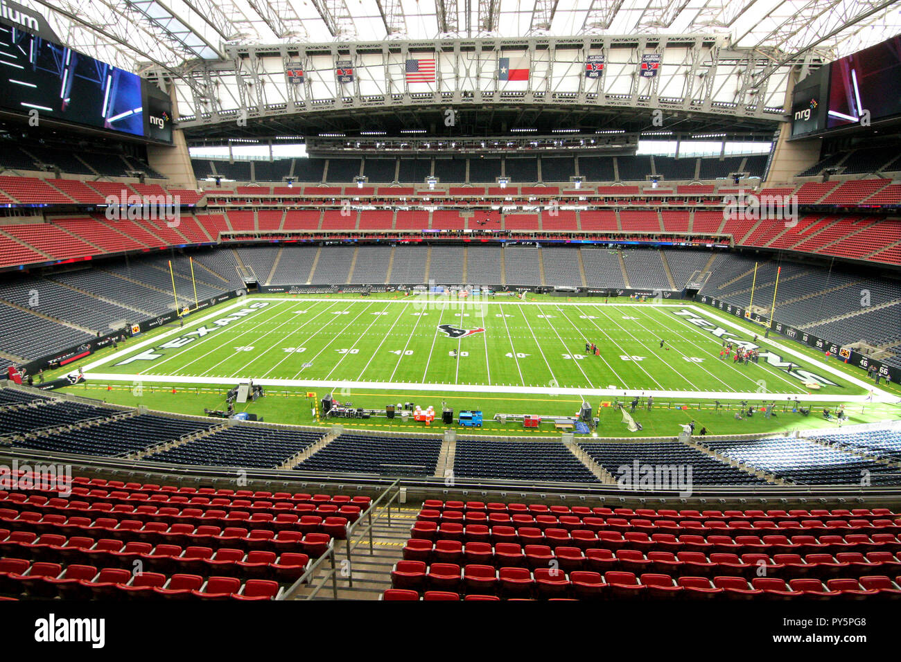 Houston, Texas, Stati Uniti d'America. 25 ott 2018. Una vista generale di NRG Stadium prima della NFL stagione regolare il gioco tra la Houston Texans e i delfini di Miami in Houston, TX il 25 ottobre 2018. Credito: Erik Williams/ZUMA filo/Alamy Live News Foto Stock