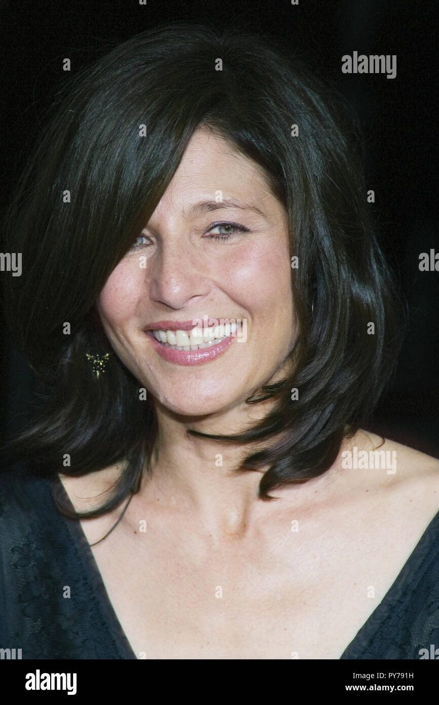Catherine Keener 08/11/05 "40 Year-Old vergine' Premiere @ Arclight, Hollywood Foto di Ima Kuroda/HNW / PictureLux (11 agosto 2005) Foto Stock