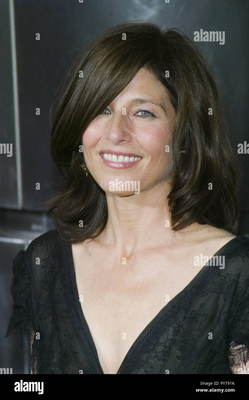 Catherine Keener 08/11/05 "40 Year-Old vergine' Premiere @ Arclight, Hollywood Foto di Ima Kuroda/HNW / PictureLux (11 agosto 2005) Foto Stock