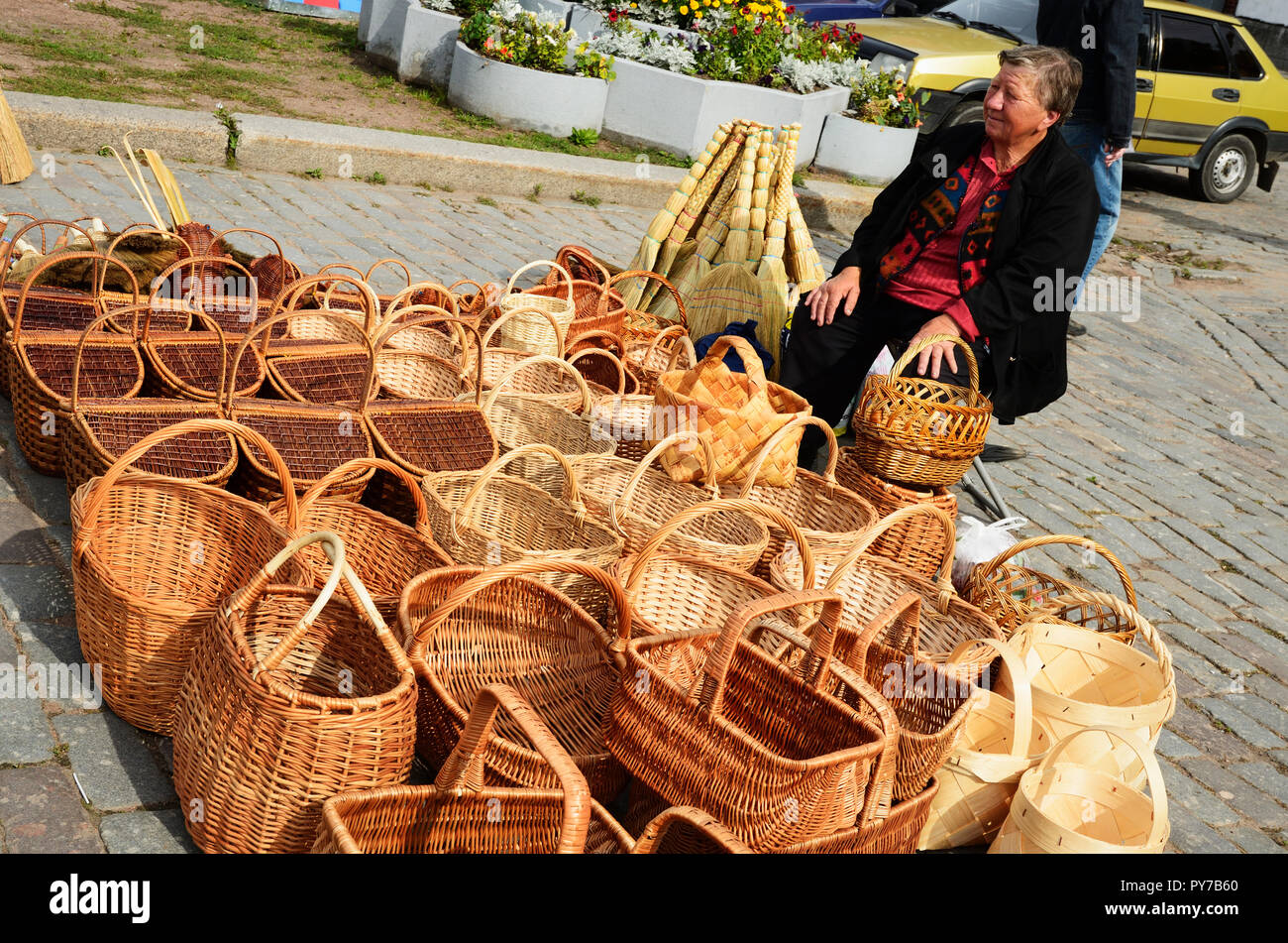 La via dell'artigianato mercato. Vyborg Vyborgsky distretto, l'oblast di Leningrado, Russia, Federazione russa Foto Stock