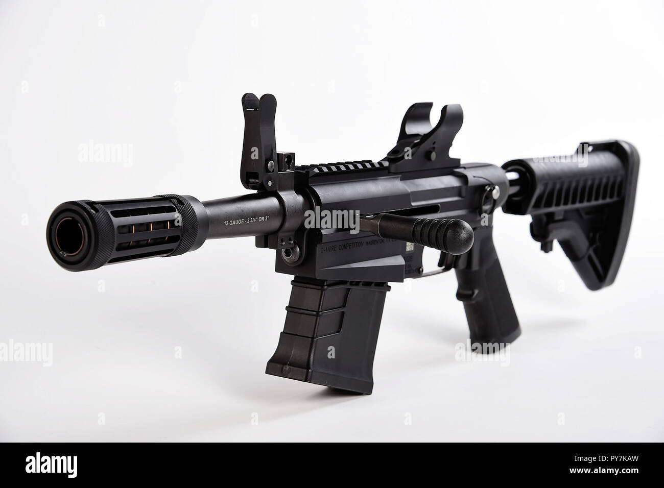 La M26 modulare di accessori sistema di fucile (massa) è un dello sviluppo sotto la canna di fucile allegato per la M16/M4 famiglia di militari degli Stati Uniti di armi da fuoco. Esso può anche essere dotato di una impugnatura a pistola e collassabile stock ad agire come uno stand-alone arma. Foto Stock