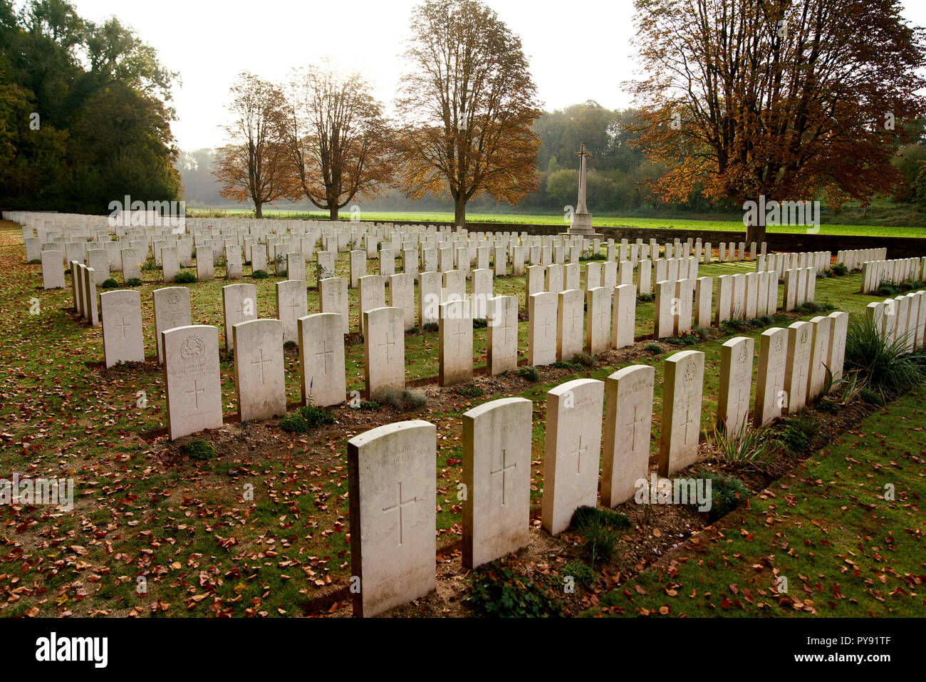 Valle Blighty cimitero di guerra accanto al campo di battaglia della Somme con molti di quelli uccisi il 1 Luglio 1916 Foto Stock