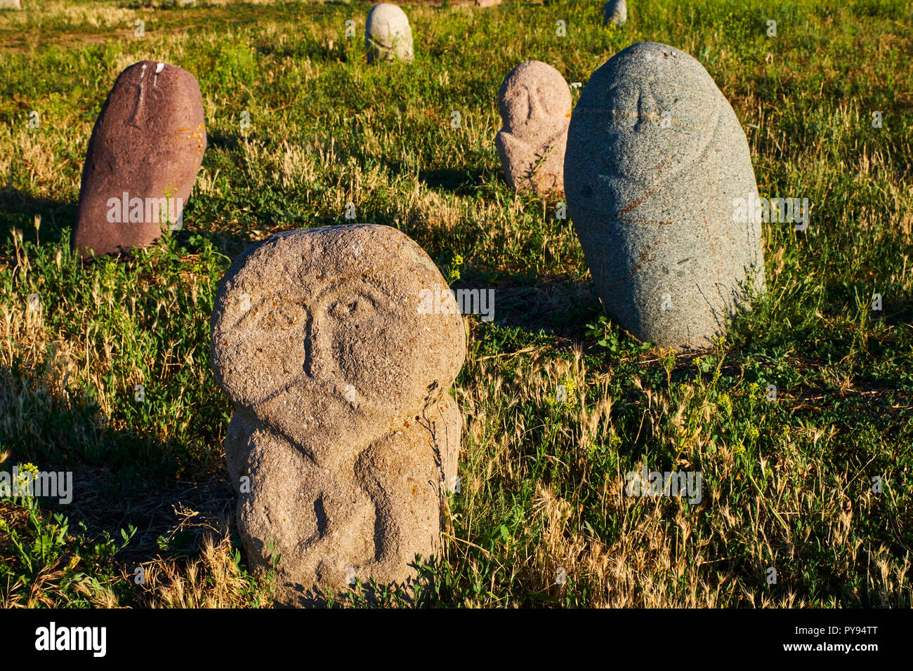 In Kirghizistan, Chuy provincia, balbal tomba di pietra, ancien città di Balagasun Foto Stock