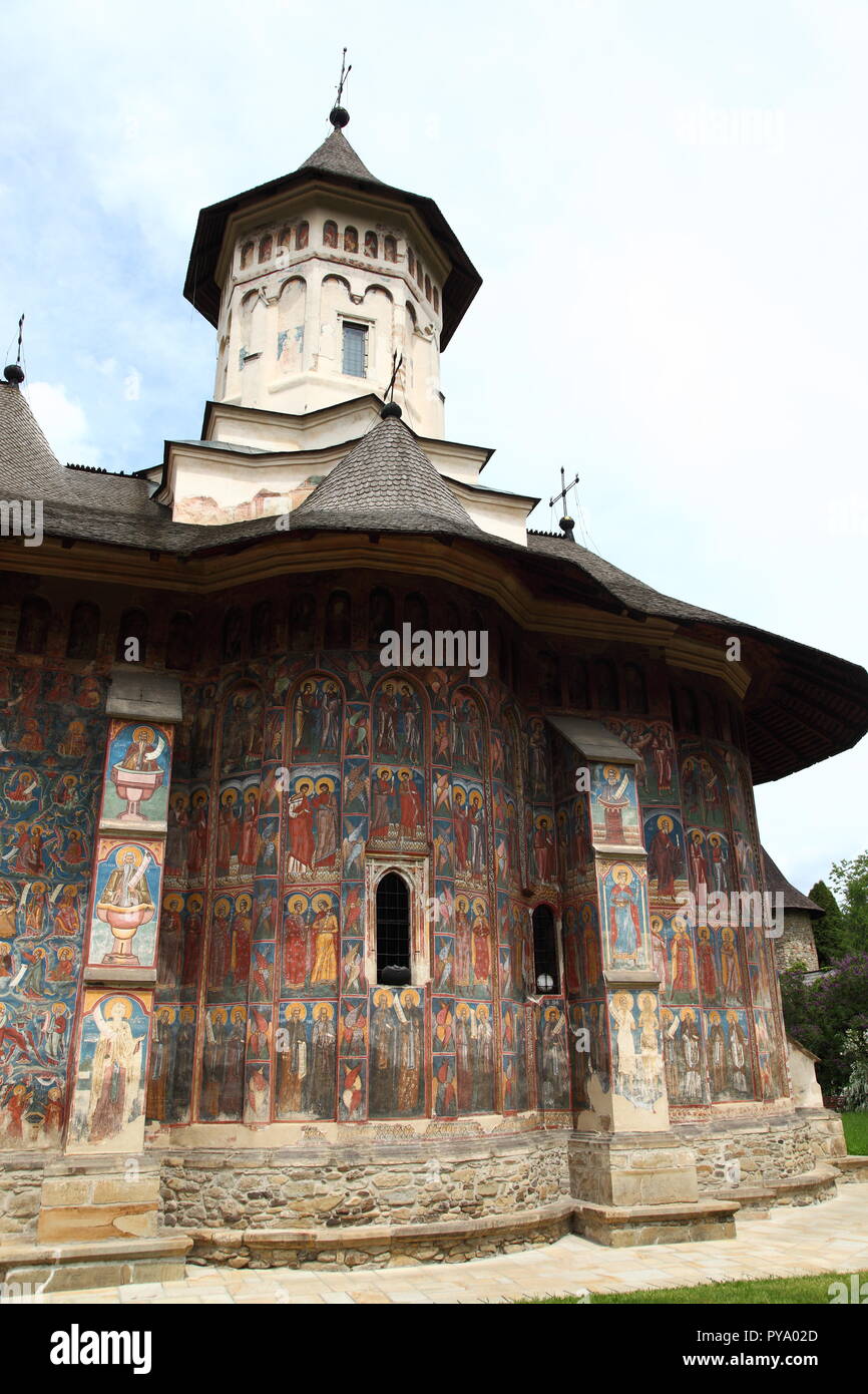 Monastero Moldovita chiesa in un recinto fortificato con affreschi dal 1537, parte della Bucovina monastero, del gruppo in Romania Foto Stock