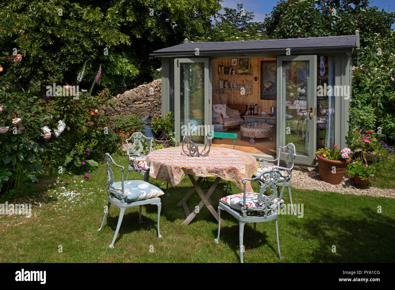Summerhouse nel Giardino Inglese,l'Inghilterra,l'Europa Foto Stock