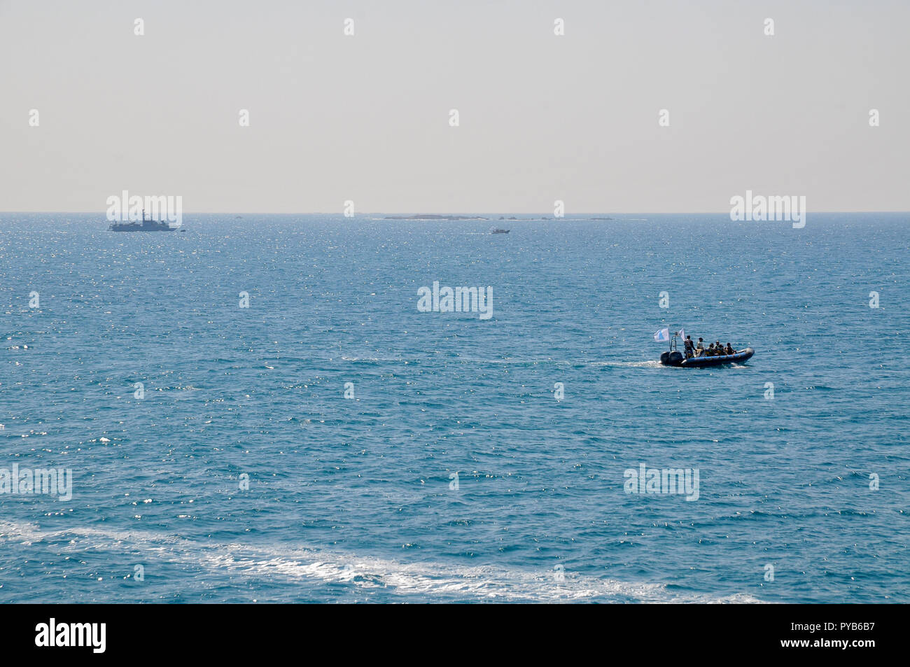 Classe Dvera, marina israeliana imbarcazione di pattuglia fuori in mare sulla frontiera libanese nei pressi di Rosh Hanikra Foto Stock