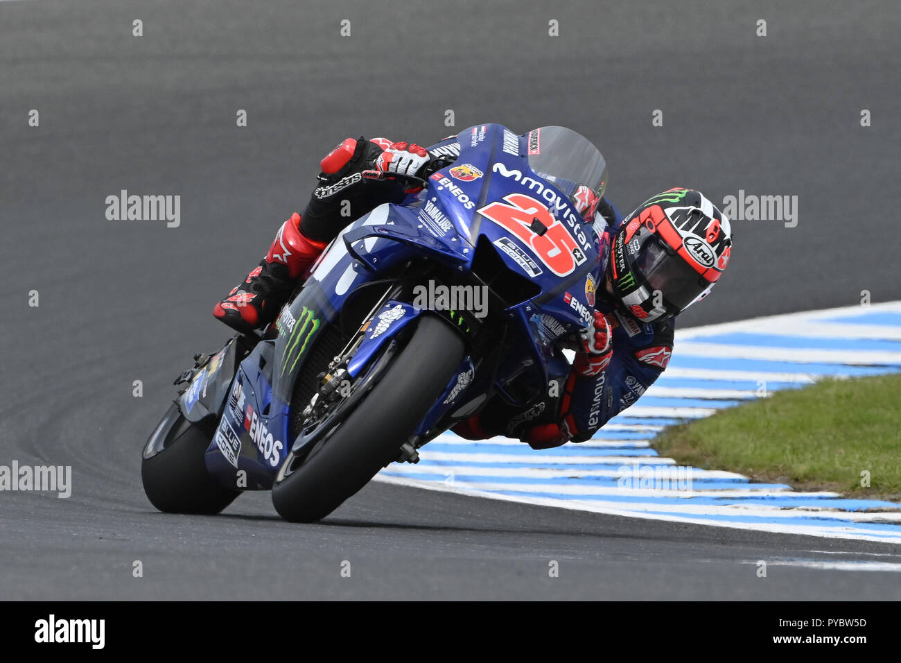 Melbourne, Australia. 27 ottobre 2018: MAVERICK VINALES (SPA) sulla No.25 Yamaha da Movistar Yamaha Motogp durante la sessione di pratica tre al 2018 MotoGP di Australia a Phillip Island Grand Prix Circuit, Victoria, Australia. Sydney bassa/Cal Sport Media Credito: Cal Sport Media/Alamy Live News Foto Stock