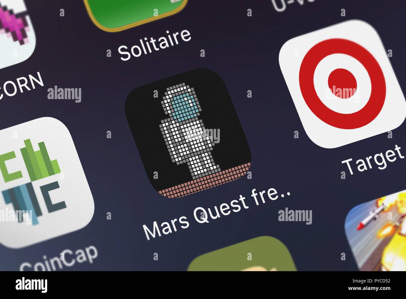 London, Regno Unito - 26 Ottobre 2018: Close-up shot del Marte ricerca libera retrò a 8 bit C64 gioco e culto remake di Commodore 64 applicazione giochi Foto Stock