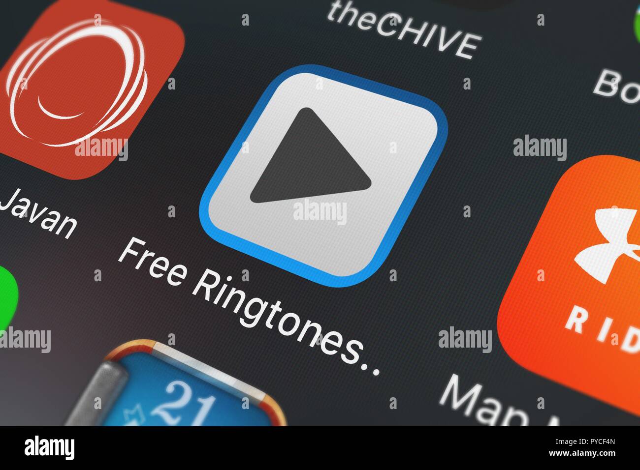 London, Regno Unito - 26 Ottobre 2018: Close-up delle suonerie gratis per IOS 7 . icona da KISSAPP, S.L. su un iPhone. Foto Stock