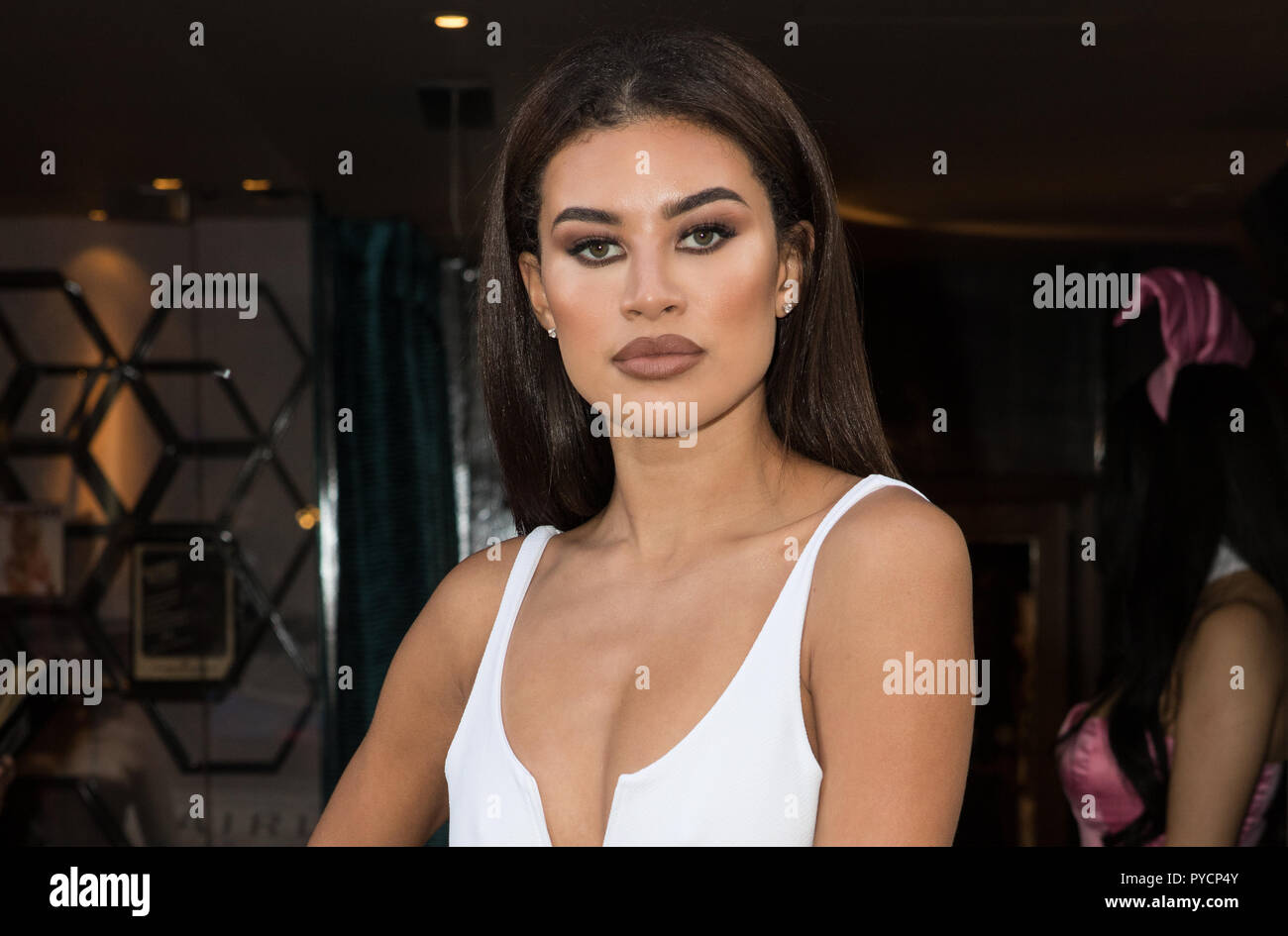 Gli ospiti frequentano Playboy x Missguided evento di lancio a il Playboy Club con: Montana Brown dove: Londra, Regno Unito quando: 25 set 2018 Credit: Phil Lewis/WENN.com Foto Stock