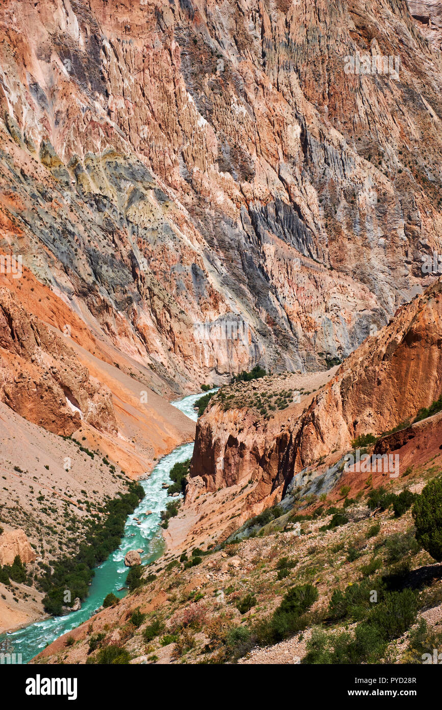 Il Tagikistan, Asia Centrale, Fann Montagne, Vicino Lago Iskanderkul Foto Stock