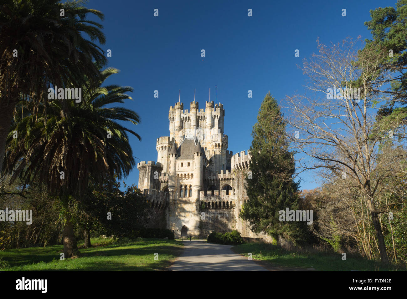 Butrón castello medievale nel Paese Basco in Spagna. Middleage Foto Stock