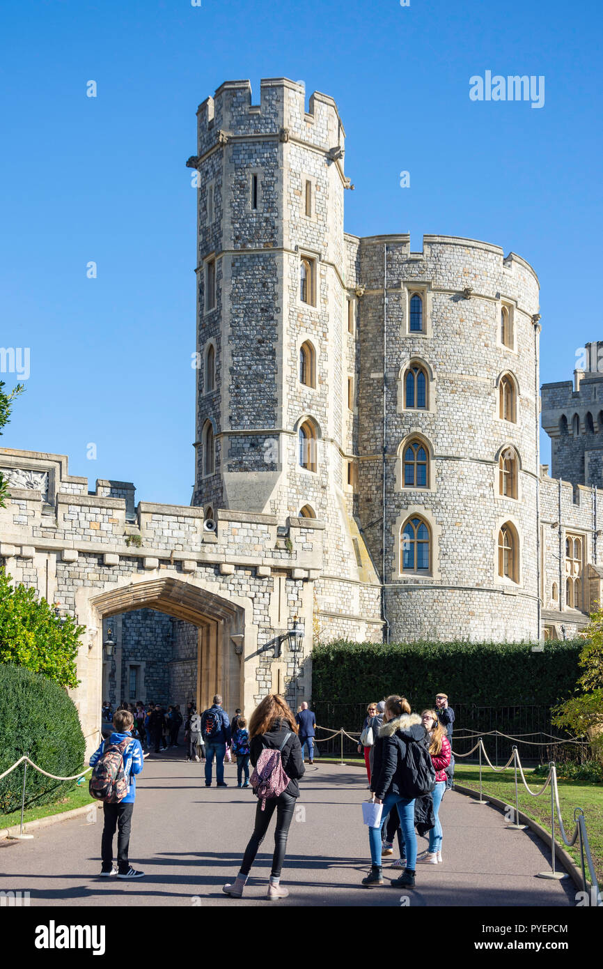 Edward III torre, il Castello di Windsor, Windsor, Berkshire, Inghilterra, Regno Unito Foto Stock