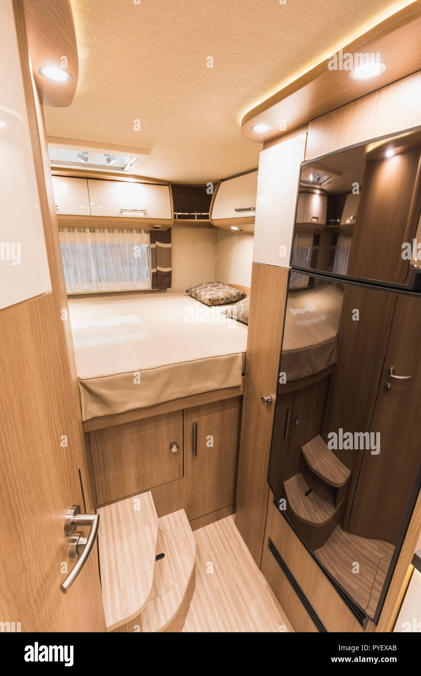 Hymer Eriba Exciting 505 Roulotte 6 Posti Letto Interno Camper Roulotte Arredamento Camper