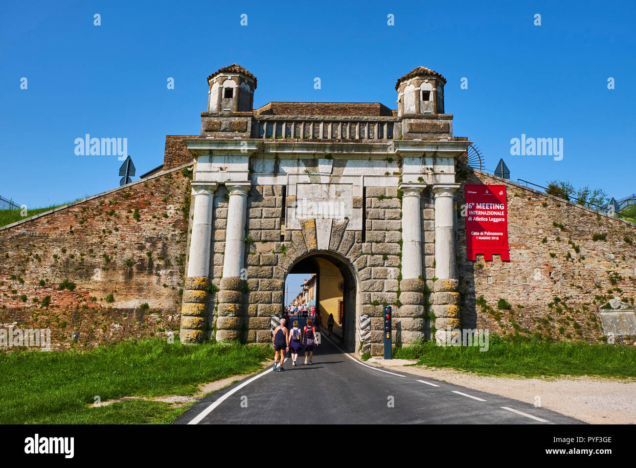 Italia Friuli Venezia Giulia, Palmanova, patrimonio mondiale dell'UNESCO, una delle porte della città Foto Stock