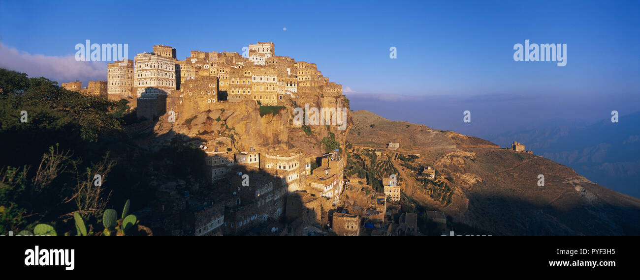 Yemen, Djebel Haraz, Al Hajjarah village. Foto Stock
