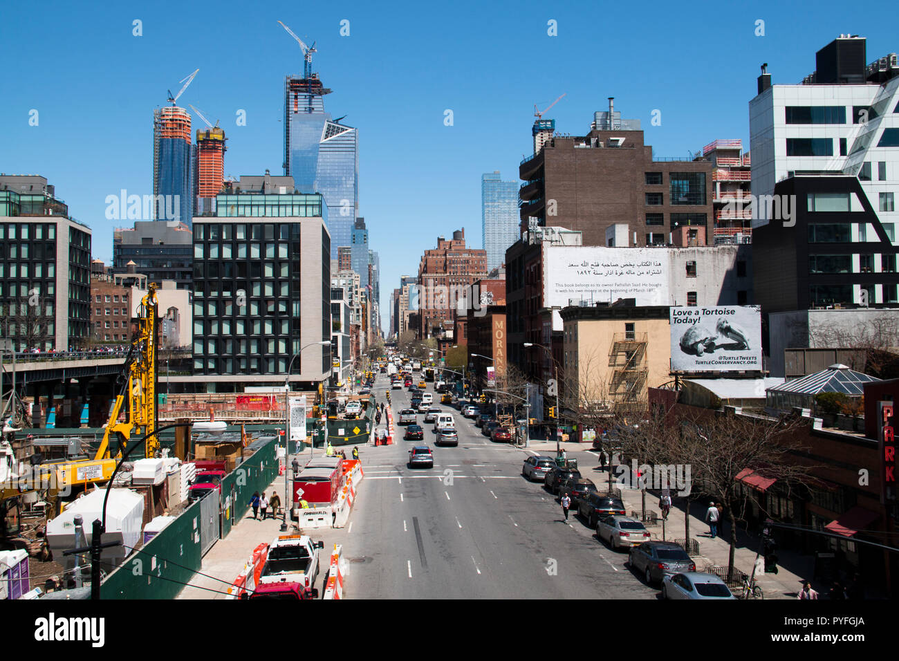 La città di NEW YORK, Stati Uniti d'America - Aprile 2018: Street view nel centro cittadino di Manhattan nel centro della città di New York, Stati Uniti d'America Foto Stock