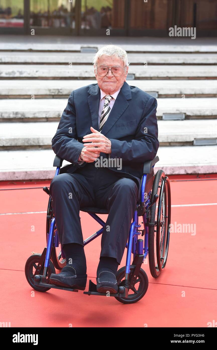 Roma, Italia. 27 ott 2018. Roma Cinema Fest 2018. Festa del Cinema di Roma. Tappeto rosso di film italiani buona gente. Nella foto: Raffaele Pisu Credit: Indipendente Agenzia fotografica/Alamy Live News Foto Stock
