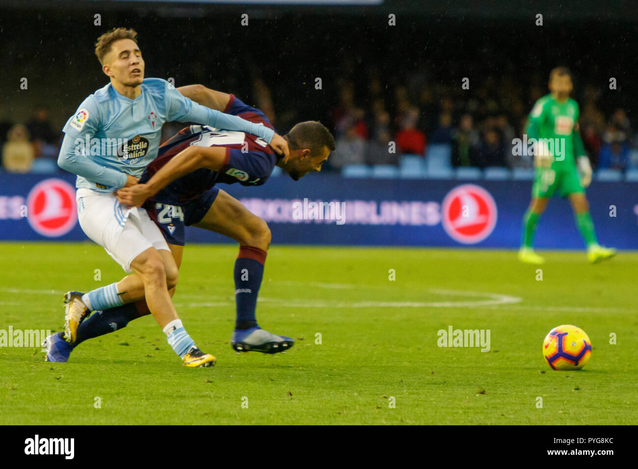 Vigo, Spagna. 27 ott; 2018. La Liga match tra Real Club Celta de Vigo e SD in Eibar Balaidos stadium; Vigo; Punteggio finale 4-0. Credito: Brais Seara/Alamy Live News Foto Stock