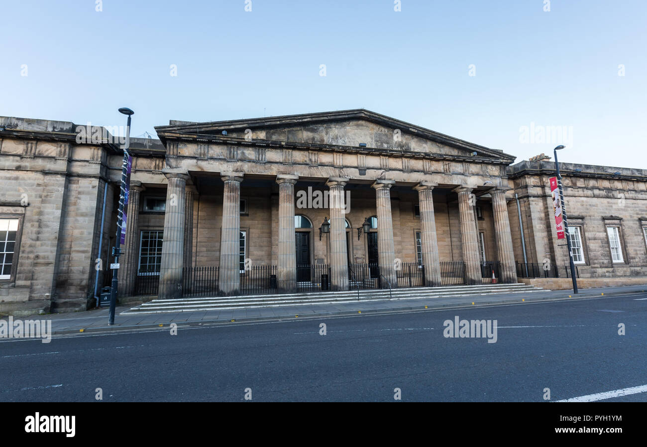 La corte nella città di Perth in Scozia, Regno Unito Foto Stock