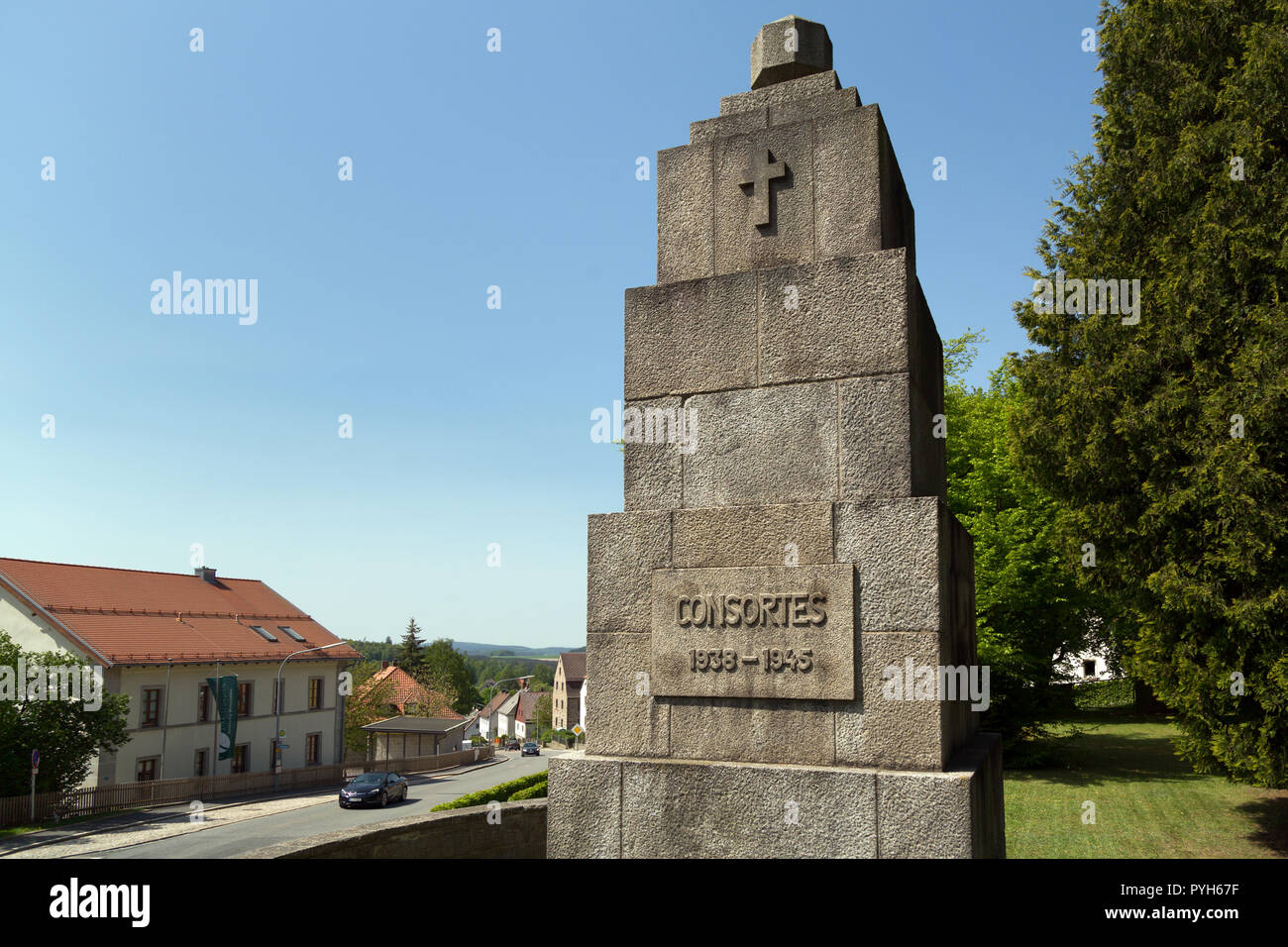 La Baviera, Germania - Cimitero di onorario per 121 vittime di socialista nazionale tirannia morì poco dopo la liberazione nel 1945 Foto Stock