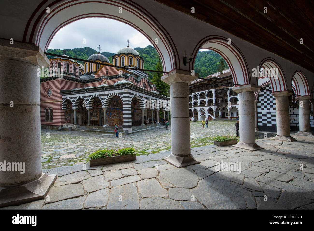 La Bulgaria, Rila. Le spettacolari monastero di Rila è una delle principali mete hot spot nel sud della Bulgaria, Foto Stock