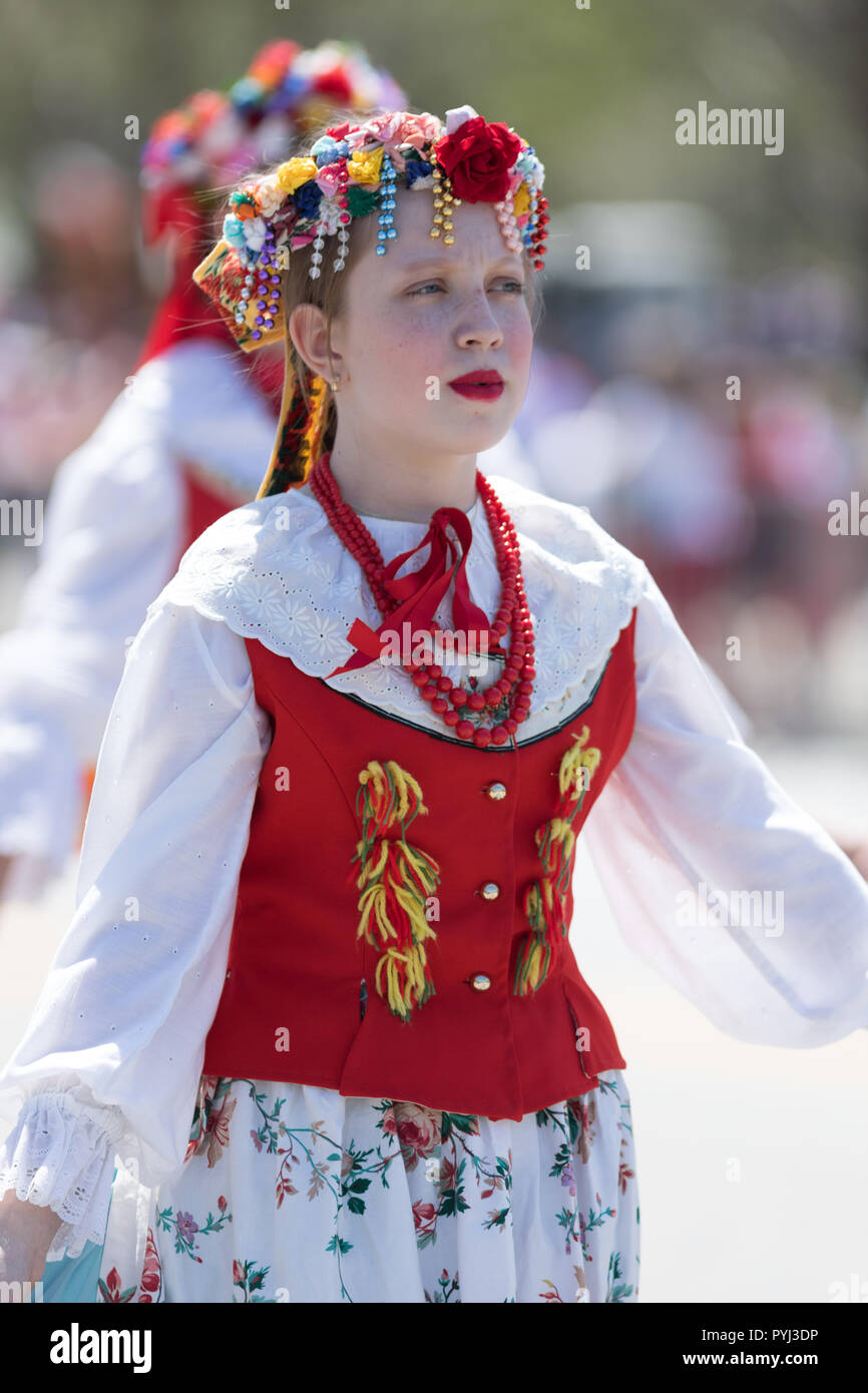 Chicago, Illinois, Stati Uniti d'America - 5 Maggio 2018: Costituzione polacca parata del giorno, polacco di uomini e donne che indossano abiti tradizionali membri della Polonia Pol Foto Stock