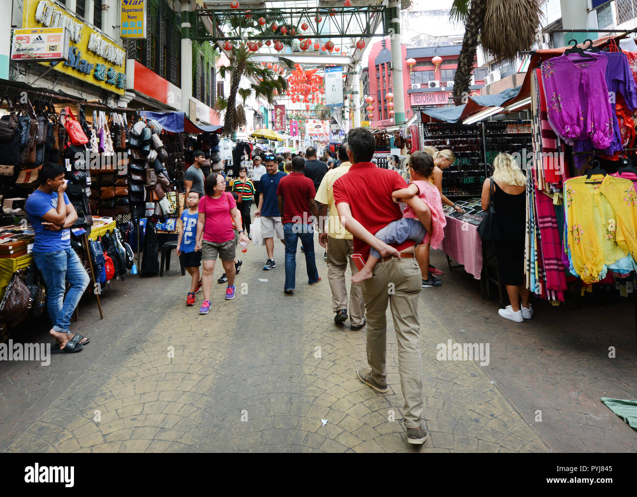 Petaling Street Market in China Town di Kuala Lumpur in Malesia. Foto Stock