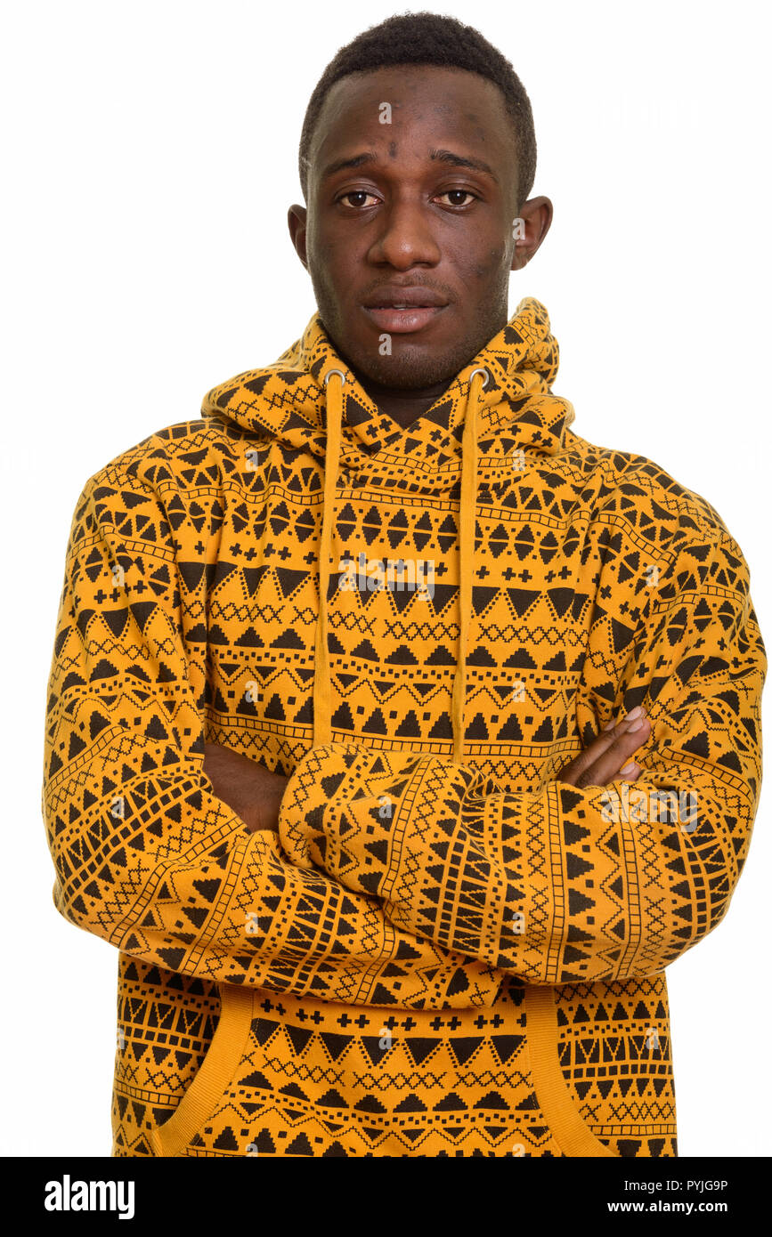Ritratto di giovane africano con le braccia incrociate Foto Stock