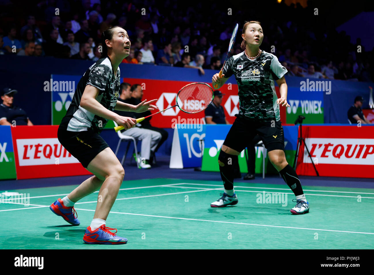 Stade Pierre de Coubertin, Parigi, Francia. 26 ott 2018. Lee in modo Hee, Shin Seung Chan (KOR), Ottobre 26, 2018 - Badminton : Overgrip Yonex French Open 2018 Doppio Misto Quarti di finale a Stade Pierre de Coubertin, Parigi, Francia. Credito: D.Nakashima/AFLO/Alamy Live News Foto Stock