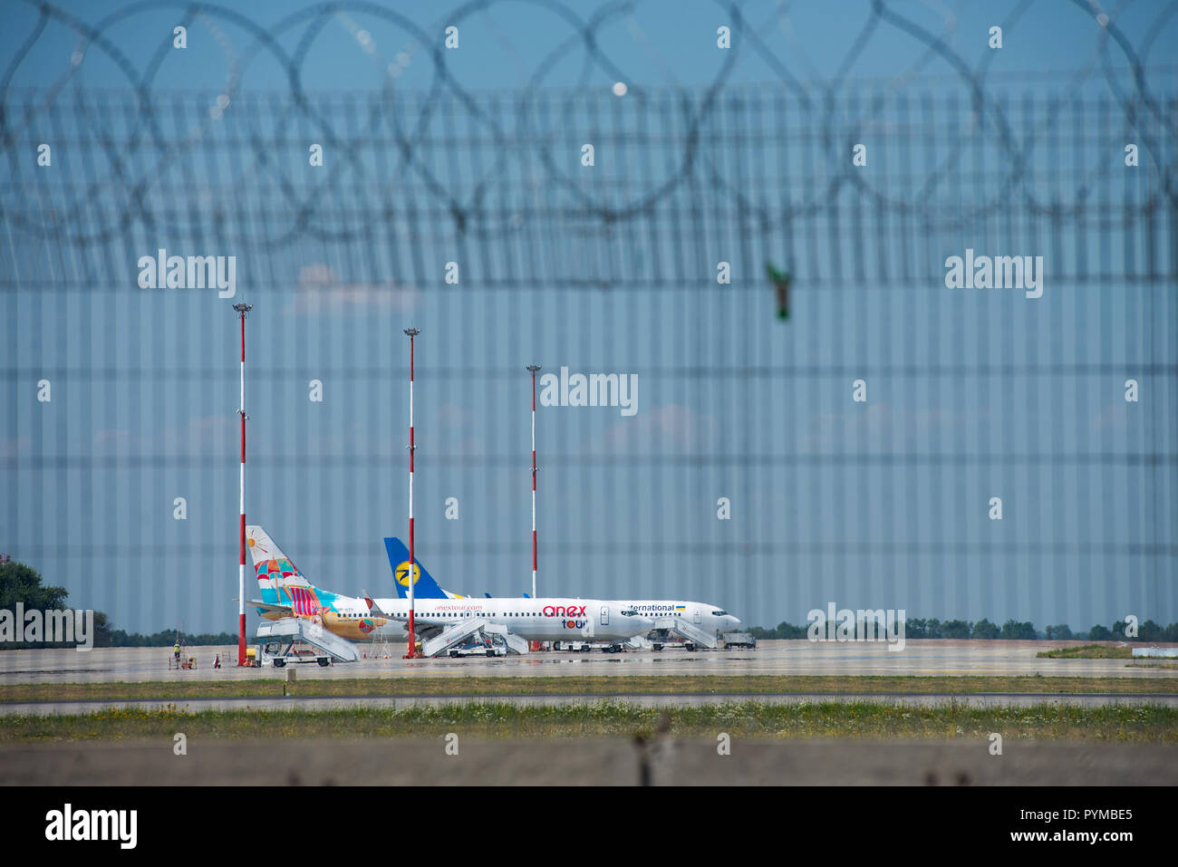 Aircraft Company Ukraine International Airlines e Anex tour Foto Stock