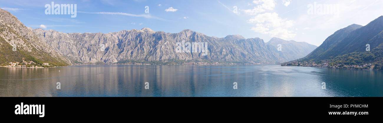 La Baia di Kotor seascape, natura sfondi, Kotor, Montenegro Foto Stock