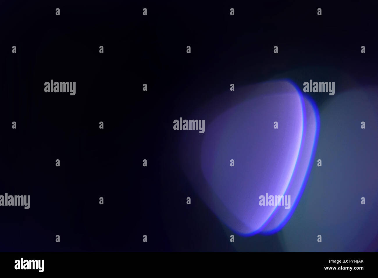 Lente blu di flash-magenta flare pronta per la modifica Foto Stock