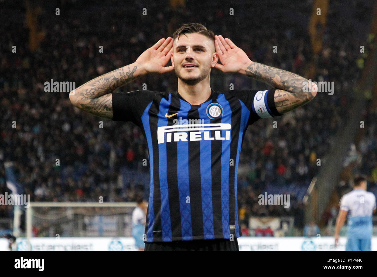 Roma, Italia. 29 ott 2018. Campionato Italiano di una partita di calcio SS Lazio - FC Internazionale allo stadio Olimpico in foto celebrazione obiettivo Mauro Icardi Credito: Antonio Balasco/Alamy Live News Foto Stock