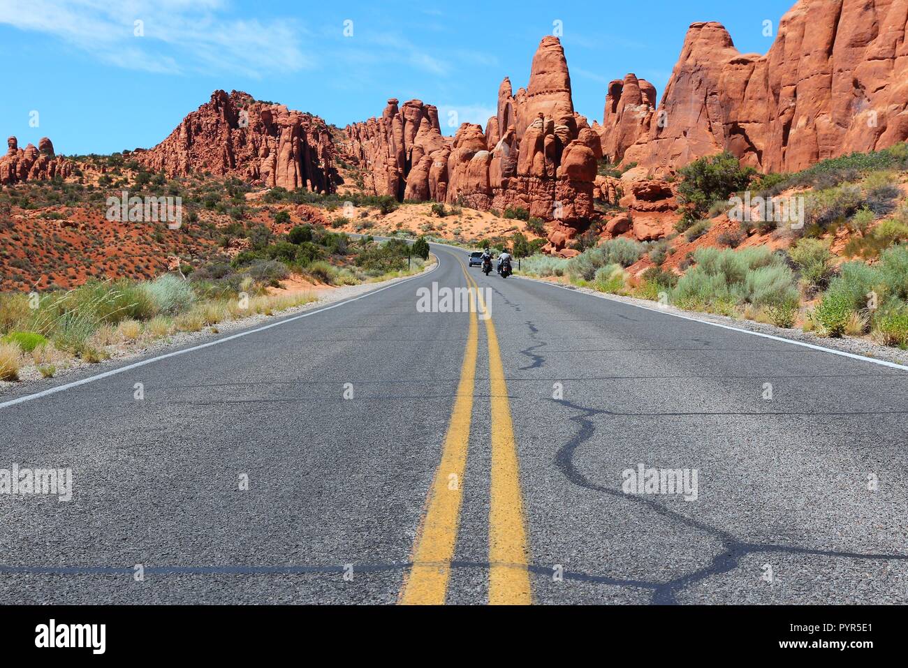 Arches National Park nello Utah, Stati Uniti d'America. Famosi archi Scenic Drive road. Foto Stock