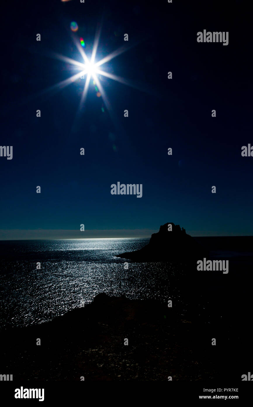 Una vista della Thatcher Rock in Torbay, Devon. Foto Stock