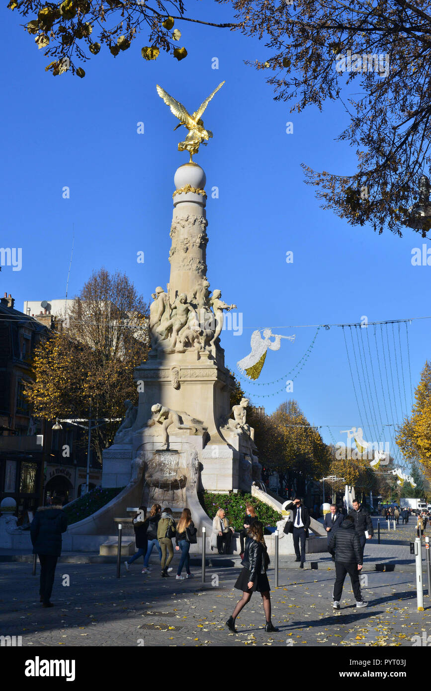 Reims (Francia nord-orientale): la Sube fontana della piazza Òplace Drouet dÕErlonÓ Foto Stock