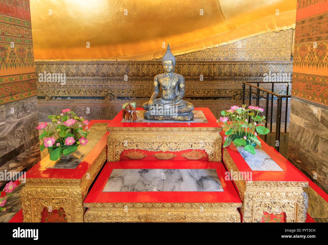 Santuario buddista di Wat Pho Foto Stock