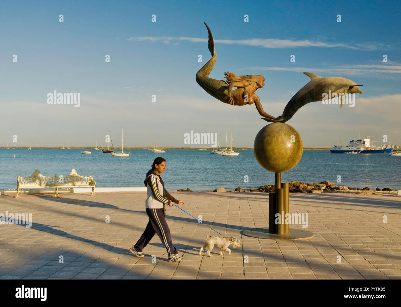 Paraiso del mar (paradiso di mare) scultura di Octavio González al Malecon, La Paz, Baja California Sur, Messico Foto Stock