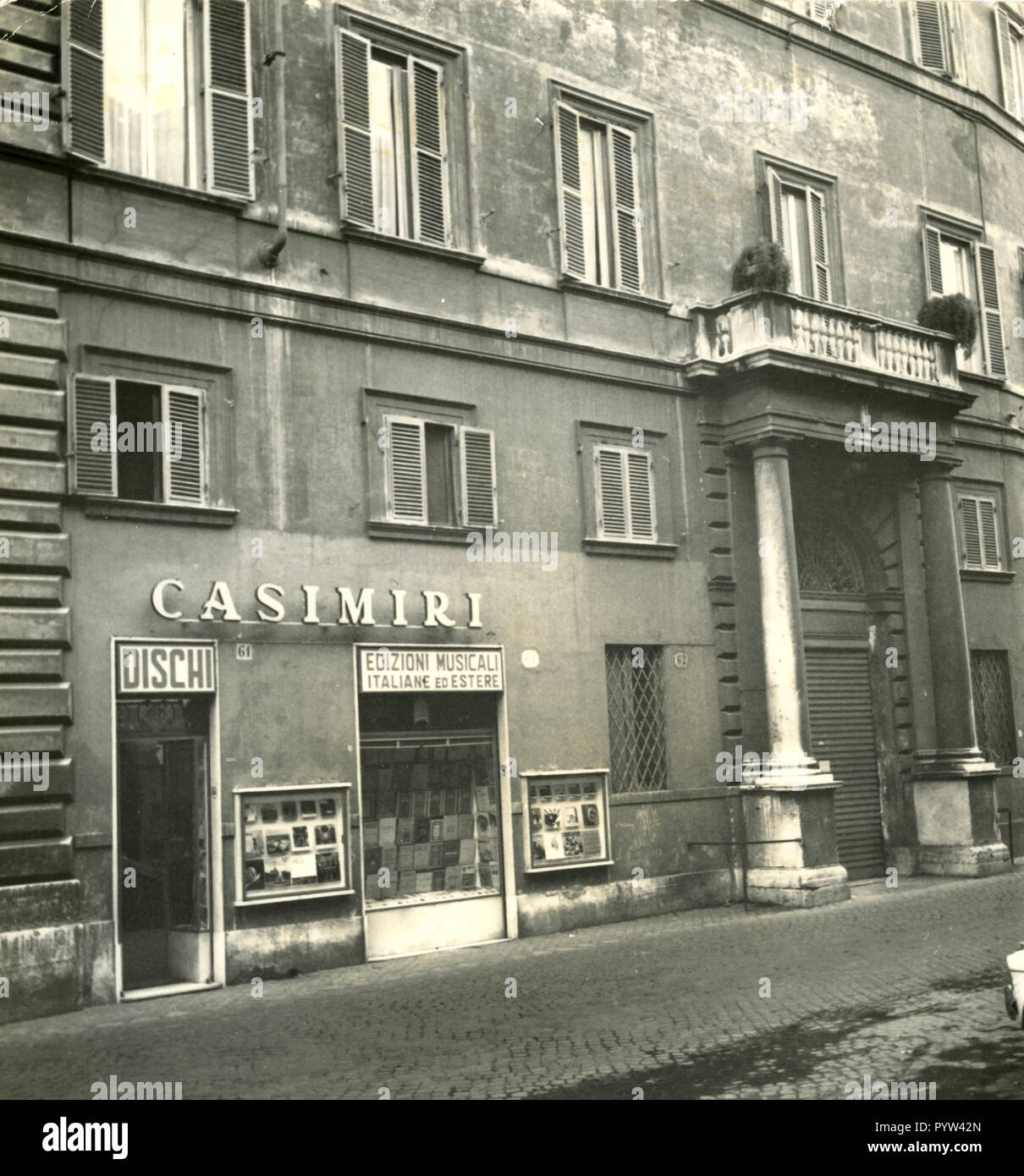 Casimiri record shop, Roma, Italia degli anni cinquanta Foto Stock