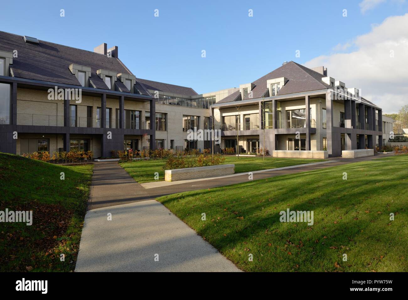 Glasgow, Scotland, Regno Unito. 30th, ottobre 2018, Glasgow è di nuovo £21m il principe e la Principessa del Galles ospizio e Arnold Clark edificio ha aperto le sue porte per la prima volta oggi. Credito: Carr Douglas/Alamy Live News Foto Stock