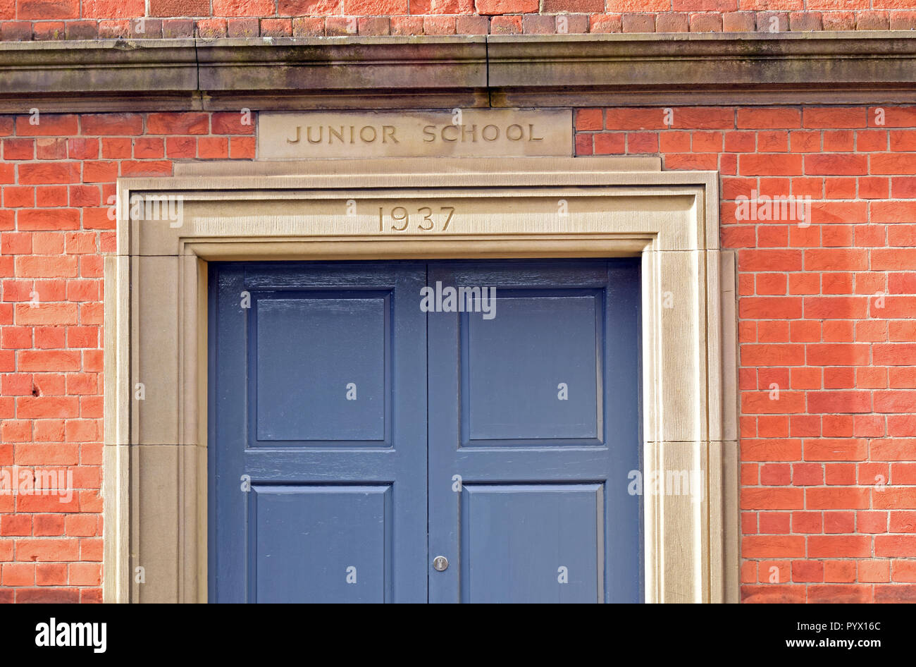 Vecchia entrata al Royal Grammar Junior School (RGS) in Jesmond, Newcastle Foto Stock