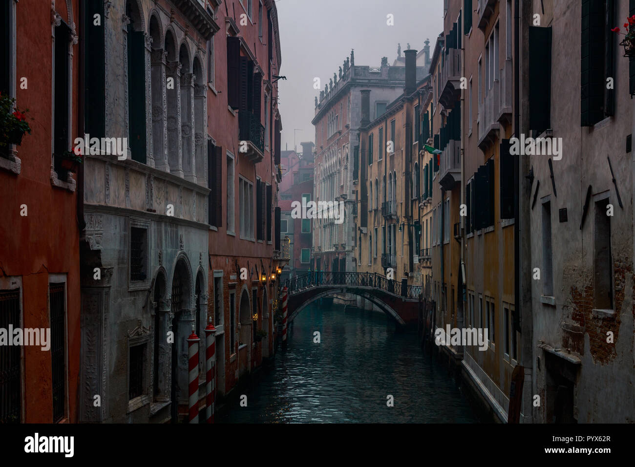 Venezia Italia mattina inverno cityscape, foto dei famosi canali (n. persone) Foto Stock