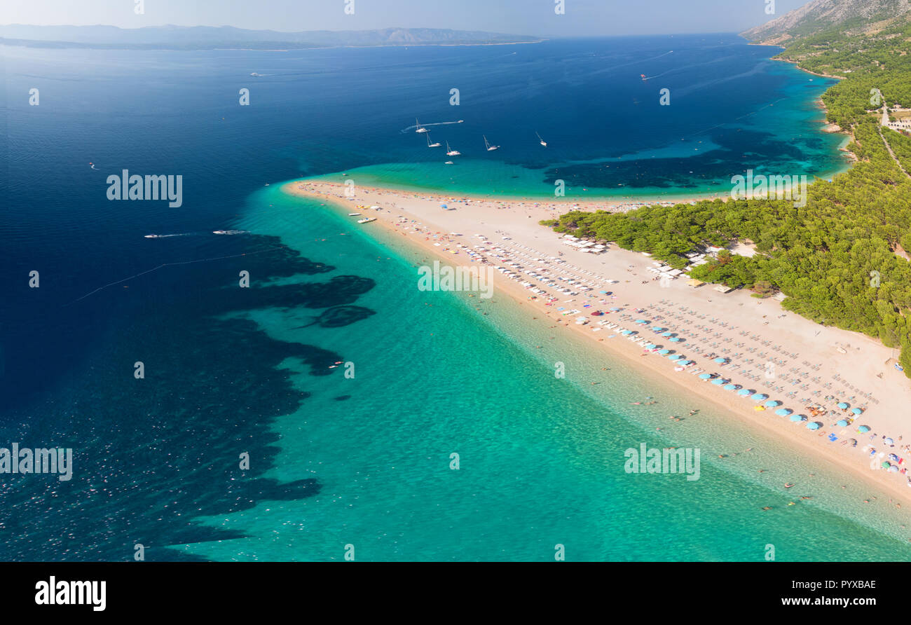 Famosa spiaggia Zlatni rat a Bol, Isola di Brac, Croazia. Foto Stock