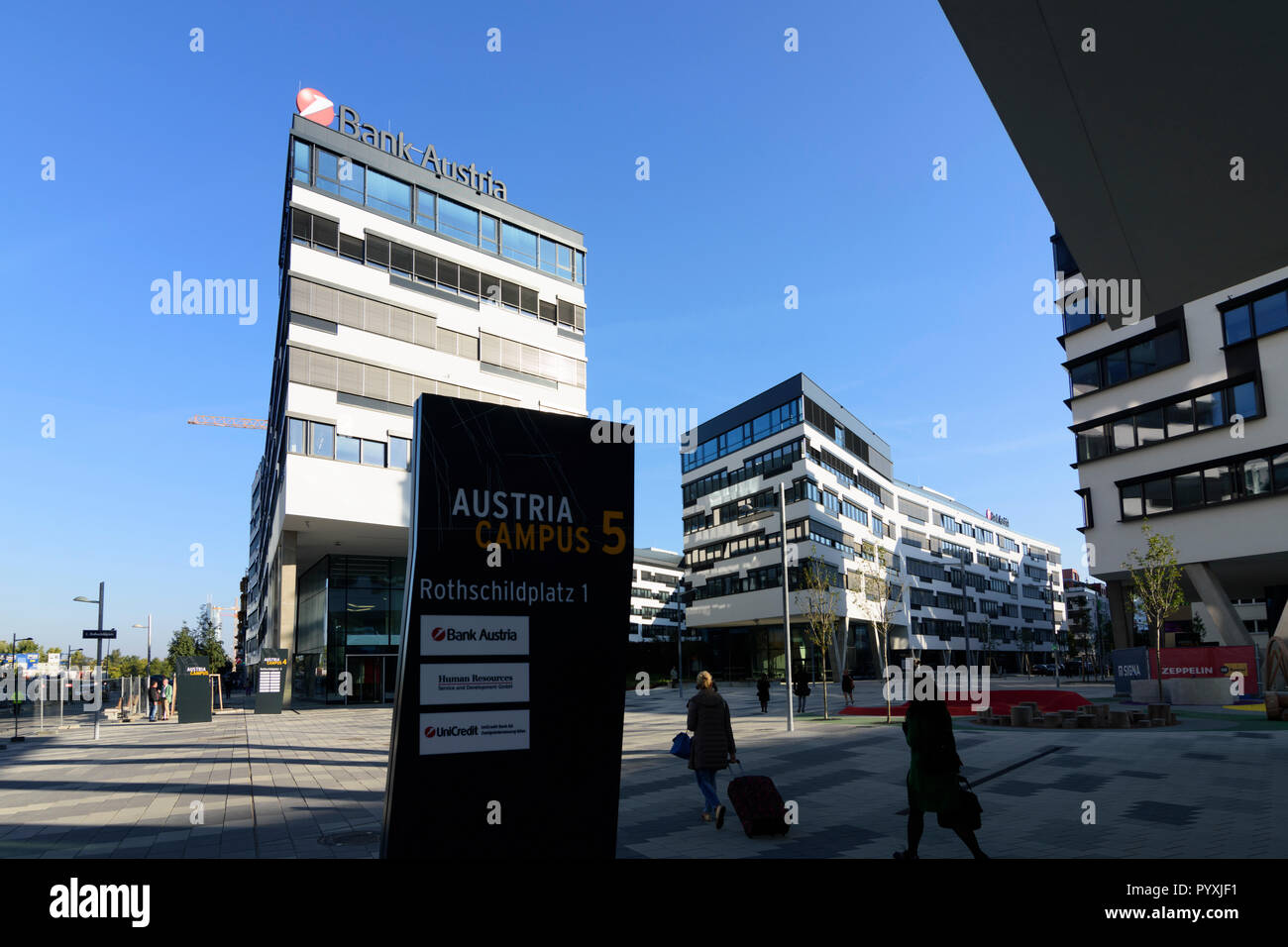 Wien, Vienna: Bank Austria Campus in 02. Leopoldstadt, Wien, Austria Foto Stock