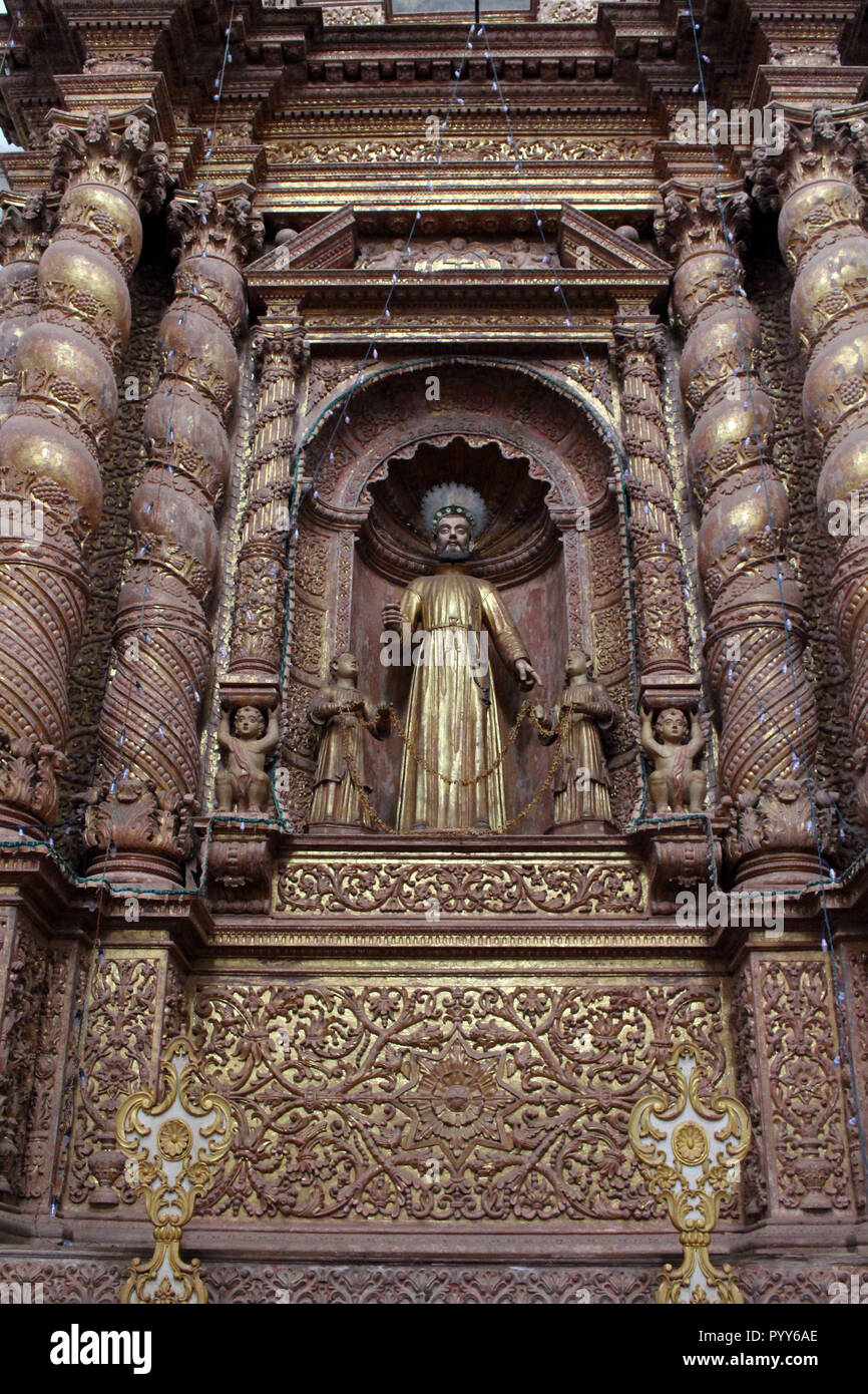 L interno della chiesa della Divina Provvidenza (San Gaetano) della vecchia Goa. Preso in India, Agosto 2018. Foto Stock