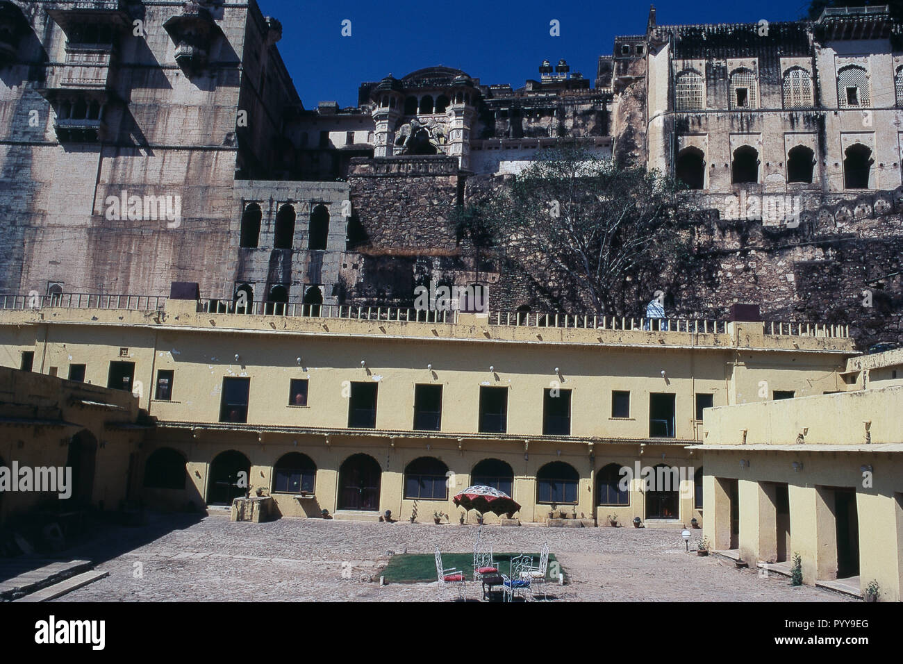 Ristorante e palazzo a Bundi, Rajasthan, India, Asia Foto Stock